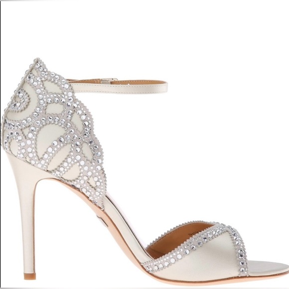 Badgley Mischka Shoes - Dressy formal pumps heels - Badgley Mischka- size 8